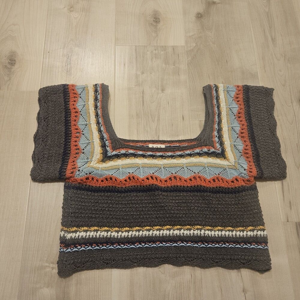Pol Crochet Short Sleeve Top Size Large
